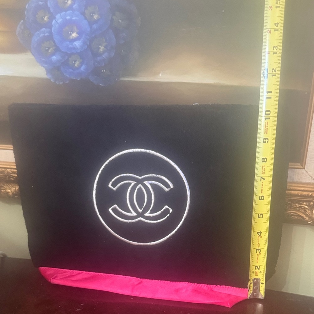 Black and Hot Pink Logo Tote Bag - Picture 3 of 4